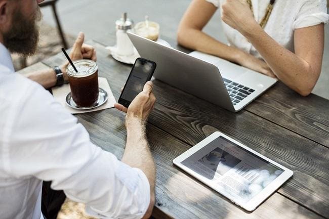 Penting nya trading di broker resmi